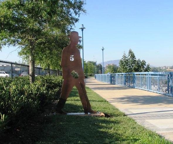 5_WALKING_MAN