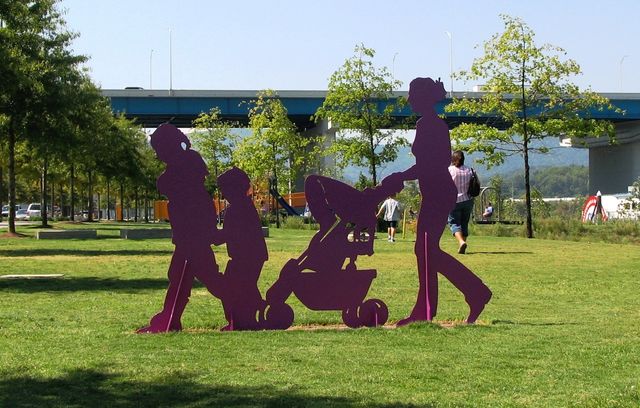7_5_FAMILY1