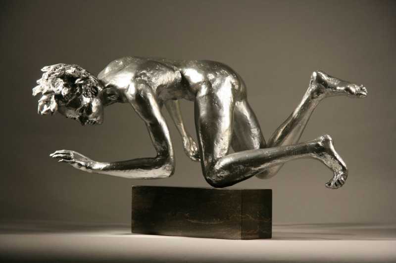 Stumble_L_v2_-L-_Bob_Clyatt_Sculpture